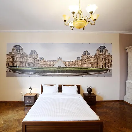 The Historical Family Nest In Centre Апартаменты